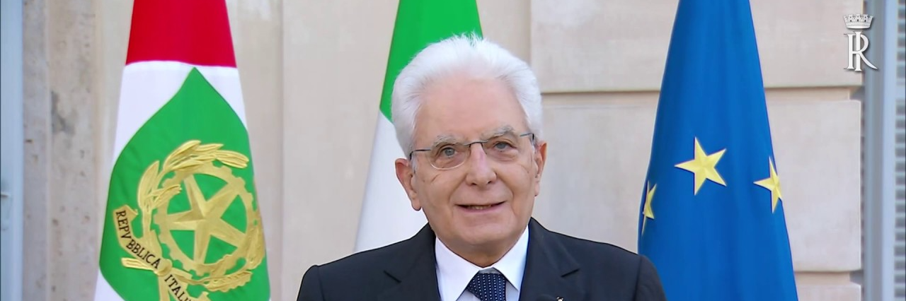 Mattarella. Un faro luminoso nella notte della politica