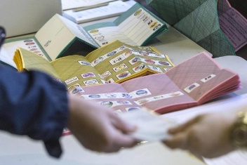 Una nuova agenda, con in copertina il titolo di “sociale”