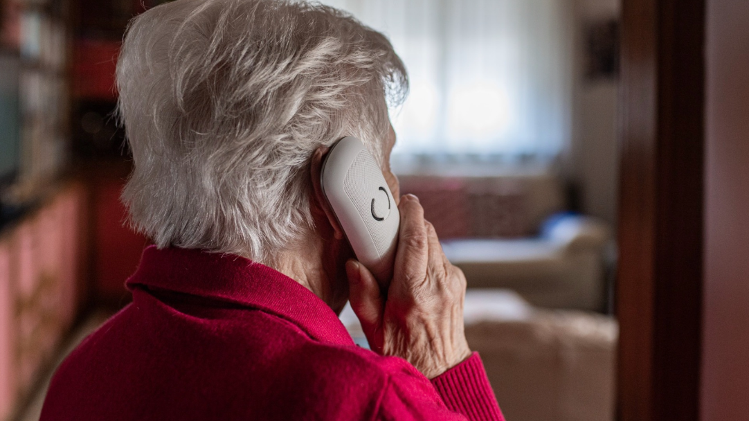 On-line? Al telefono? Dove sta la truffa e come difendersi