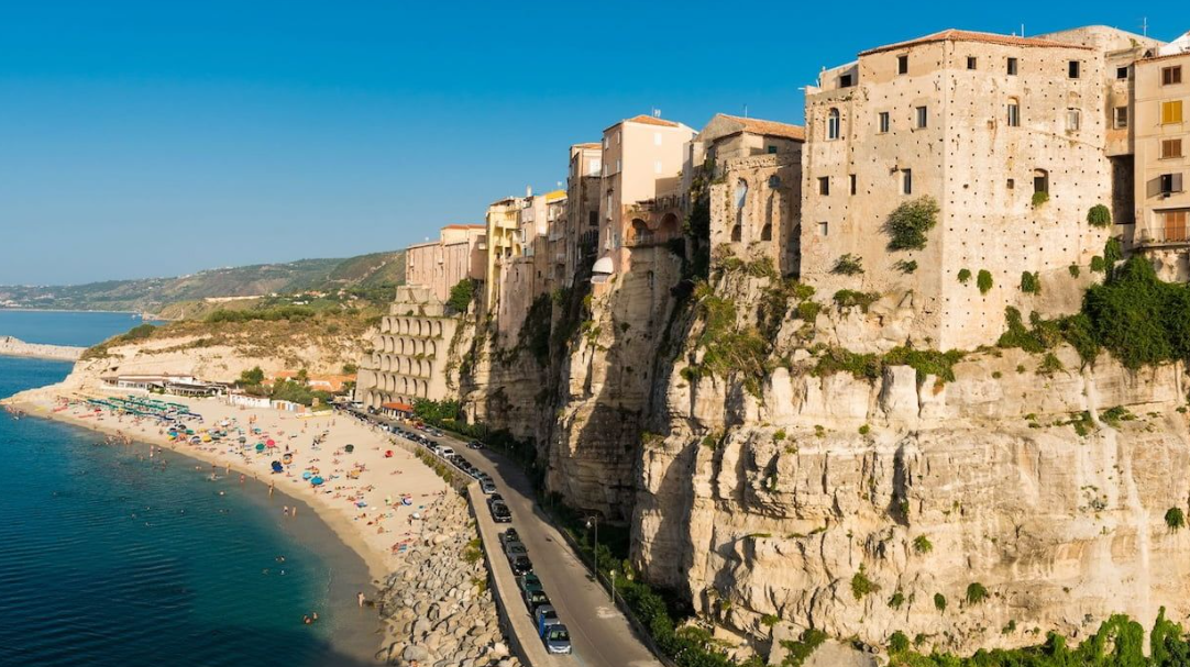 Calabria. Viaggio nei miti e leggende lungo la Costa degli Dei